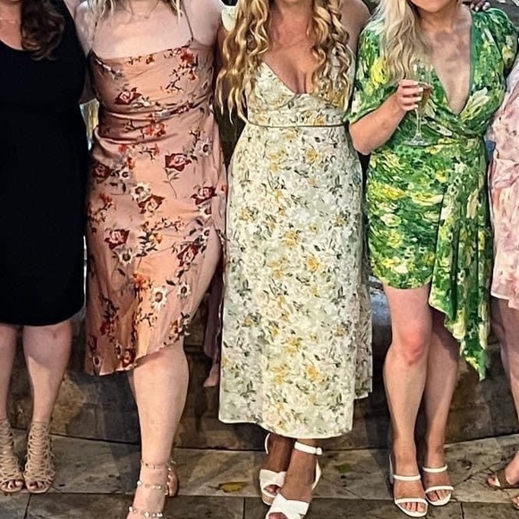 Lina midi floral dress - Picture 2 of 7